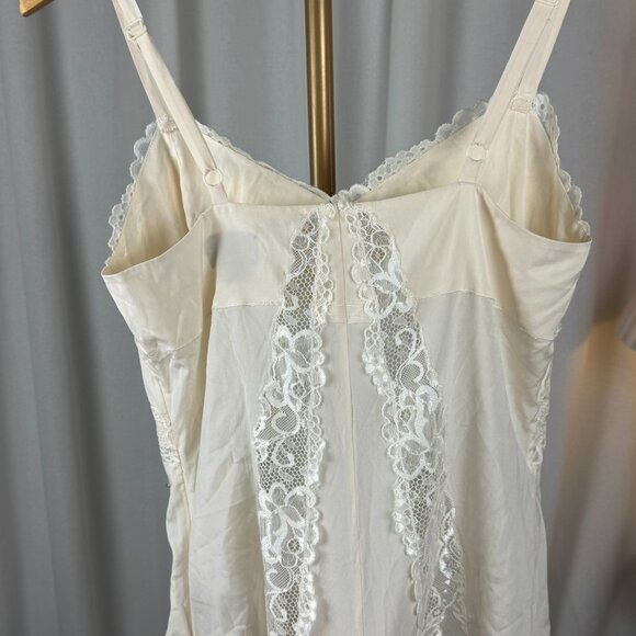 Vintage Y2K Debbie Shuchat Silk Lace Beaded Camisole sz 8 - Picture 8 of 10